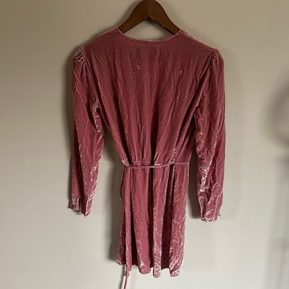 Reformation | Silk Velvet Chrissy Wrap Mini Dress Blush Pink - Picture 9 of 10